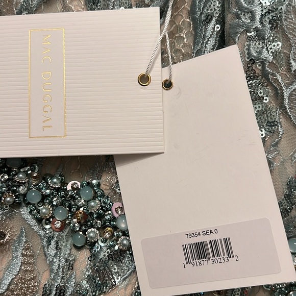 Mac Duggal 79354 NWT EMBELLISHED V NECK ILLUSION LONG SLEEVE GOWN - Picture 6 of 6